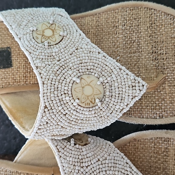 Usindo Beaded Sandals Size 6 - Picture 4 of 7